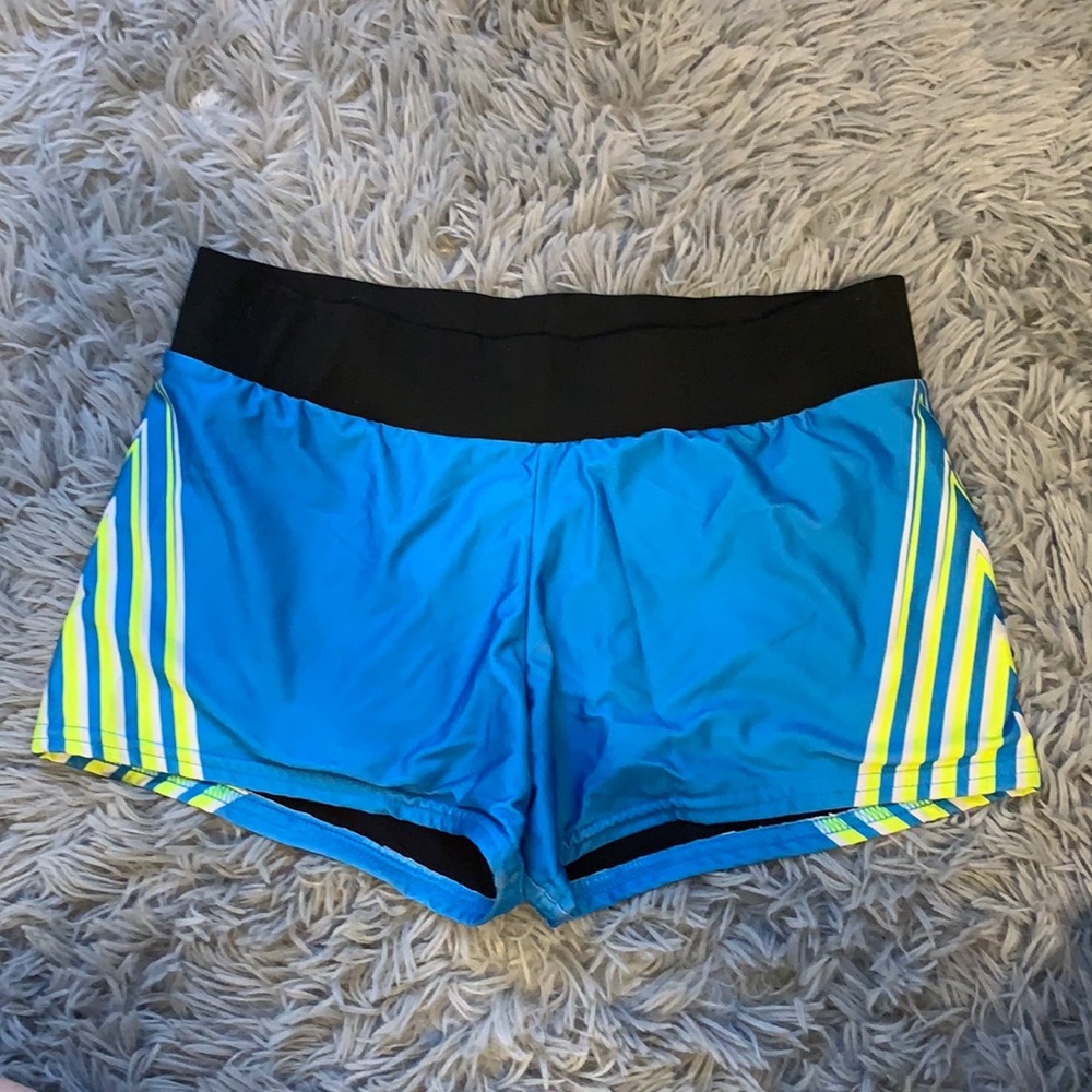 WC Odyssey shorts